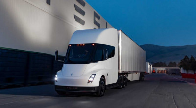 Camionul Tesla Semi pentru prima dată și-a demonstrat autonomia reală! - Photo