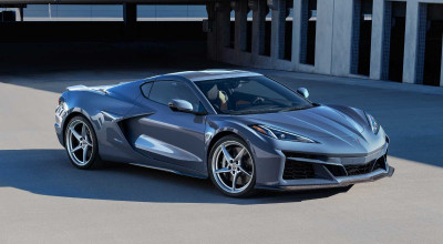 Este oficial! A debutat primul Chevrolet Corvette electrificat din istorie - Photo