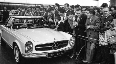 60 de ani de Mercedes-Benz 230 SL! Germanii celebrează 6 decenii de la debutul modelului - Photo