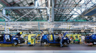 Angajații unei fabrici Renault au furat piese cu o valoare de aproape 600.000 de euro! - Photo