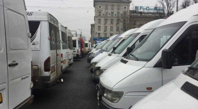 Transportatorii vor desfășura un protest la INSP, după ce au fost acuzați că aduceau manifestanți în capitală - Photo