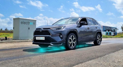 Toyota RAV4 a parcurs practic 2.000 km doar în mod electric, datorită unui drum electrificat - Photo