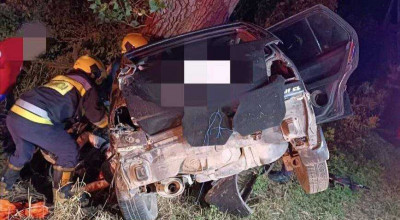 2 minori au decedat într-un grav accident rutier. Automobilul era condus de un tânăr de 15 ani! - Photo