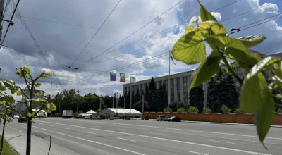 De vineri seara, va fi sistată circulația în Piața Marii Adunări Naționale! - Photo