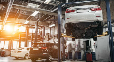 Din cauza grevei, Stellantis și Ford Motor concediază temporar 1.250 de angajați - Photo