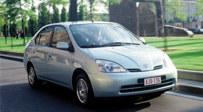 Toyota va recicla bateriile de la modelele hibride vechi și le va utiliza la viitoarele modele - Photo