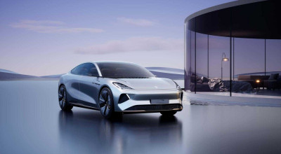 Noutate electrică din China: mașină cu televizor pentru pasagerii din spate și sistem de detectare a problemelor de sănătate - Photo