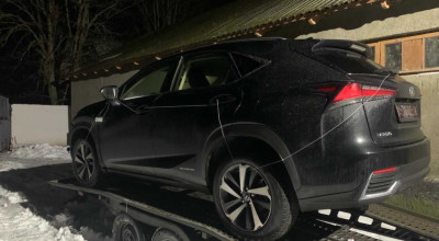 Un Lexus, căutat de autoritățile italiene, depistat la trecerea frontierei - Photo