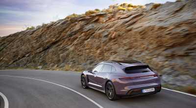 (FOTO) Porsche a prezentat versiunea facelift pentru modelul electric Taycan - Photo