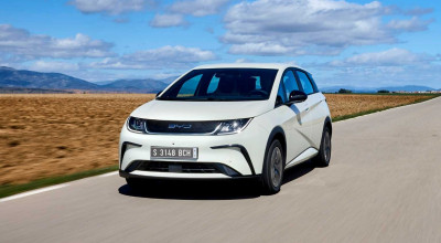 Europa ar putea impune taxe pentru mașinile electrice importate din China - Photo