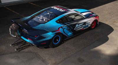 Un Ford Mustang stabilește un nou record pe distanța de un sfert de milă - Photo