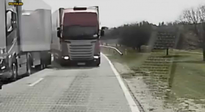 (VIDEO) Șoferul unui camion a provocat o situație de accident, care putea avea un final tragic! - Photo