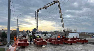 Darea în exploatare a primei jumătăți a podului din str. M. Viteazul, prelungită cu o LUNĂ! - Photo