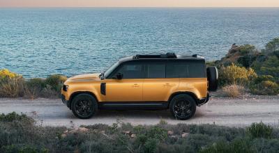 Land Rover Defender Eivissa: ediția limitată care aduce Ibiza pe roți și va fi disponibilă în doar 6 exemplare - Photo