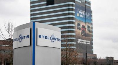 Șeful Stellantis: impunerea taxelor vamale asupra vehiculelor electrice din China, va accelera închiderea uzinelor din Europa - Photo