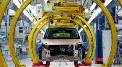 Producția Fiat 500e și Maserati, din nou în impas: Stellantis ar putea suspenda activitatea la Mirafiori în decembrie - Photo