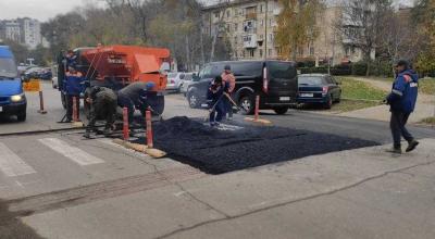 În capitală au fost amenajate noi treceri pietonale supraînălțate, pentru a spori siguranța pietonilor - Photo