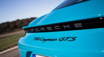 Primele imagini, surprinse în teste, cu viitorul Porsche 718 Cayman! Are stilul apropiat al legendarului 911 - Photo