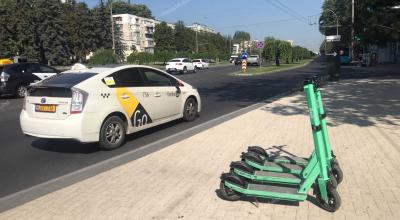 Taximetriștii amenință cu proteste, după ce tarifele pentru asigurarea RCA au crescut - Photo