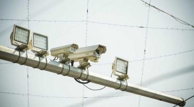 Atenție, șoferi! Camerele de trafic detectează acum și centura de siguranță și telefonul la volan! - Photo