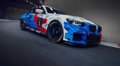 (FOTO) 4 cilindri, 2 litri și 313 CP. BMW lansează noul M2 Racing - Photo