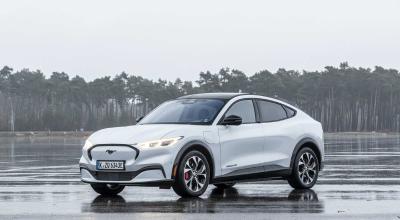 Ford renunță la dezvoltarea unei noi platforme pentru mașinile electrice: decizie strategică din cauza costurilor - Photo