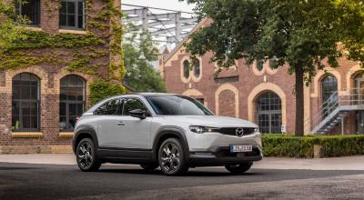 Mazda renunță definitiv la MX-30 electric în Europa. Ce alternativă rămâne disponibilă și cât costă - Photo