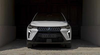 (FOTO) Mitsubishi Grandis revine în gamă. Noul SUV compact debutează pe platforma Renault - Photo