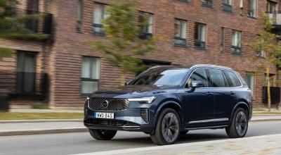 Volvo confirmă o nouă generație XC90, care va fi vândut alături de versiunea electrică EX90 - Photo