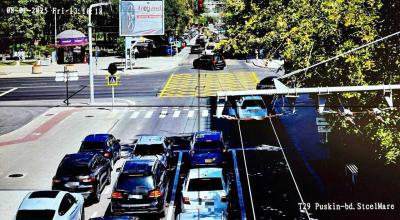 Mai multe intersecții din Chișinău vor fi acum „deblocate”, după aplicarea marcajului rutier special - Photo