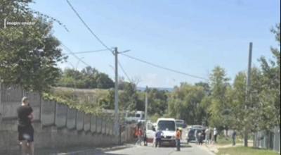 Tragedie în Ungheni. Un copil de șase ani a murit după ce a fost lovit de un microbuz de rută - Photo