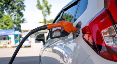 Importurile de carburanți în Moldova au crescut. Piața este dominată de combustibilul din România - Photo