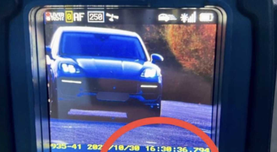 Un șofer de Porsche a devenit pieton, după ce a întrecut limita viteză pe traseul M1 - Photo