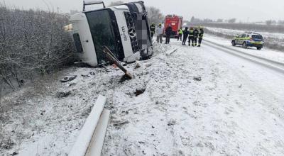 Ninsorile abundente au fost cauza a 166 de accidente rutiere, care s-au produs timp de 2 zile - Photo