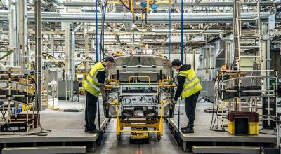 Stellantis frânează electrificarea și anunță pierderi uriașe: peste 22 de miliarde de euro dispăruți din bilanț - Photo