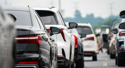 Val fără precedent de mașini importate în Moldova. În 2025, au fost vămuite peste 65.000 de autoturisme - Photo