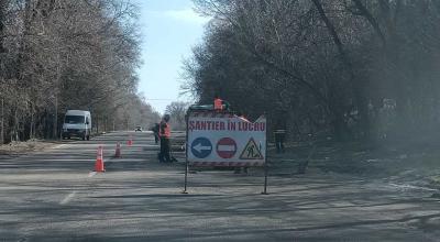 „Se lucrează continuu, fără zile de odihnă și chiar pe timp de noapte”. Ion Ceban afirmă că drumarii continuă intervențiile - Photo