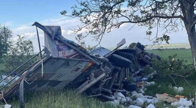 Doi bărbați au decedat în urma unui grav accident rutier, provocat de o defecțiune tehnică a autovehiculului - Photo
