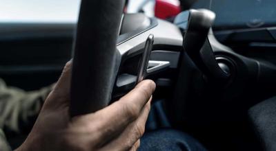 Porsche readuce emoția schimbării treptelor într-o mașină electrică. Taycan primește „cutie de viteze” virtuală - Photo